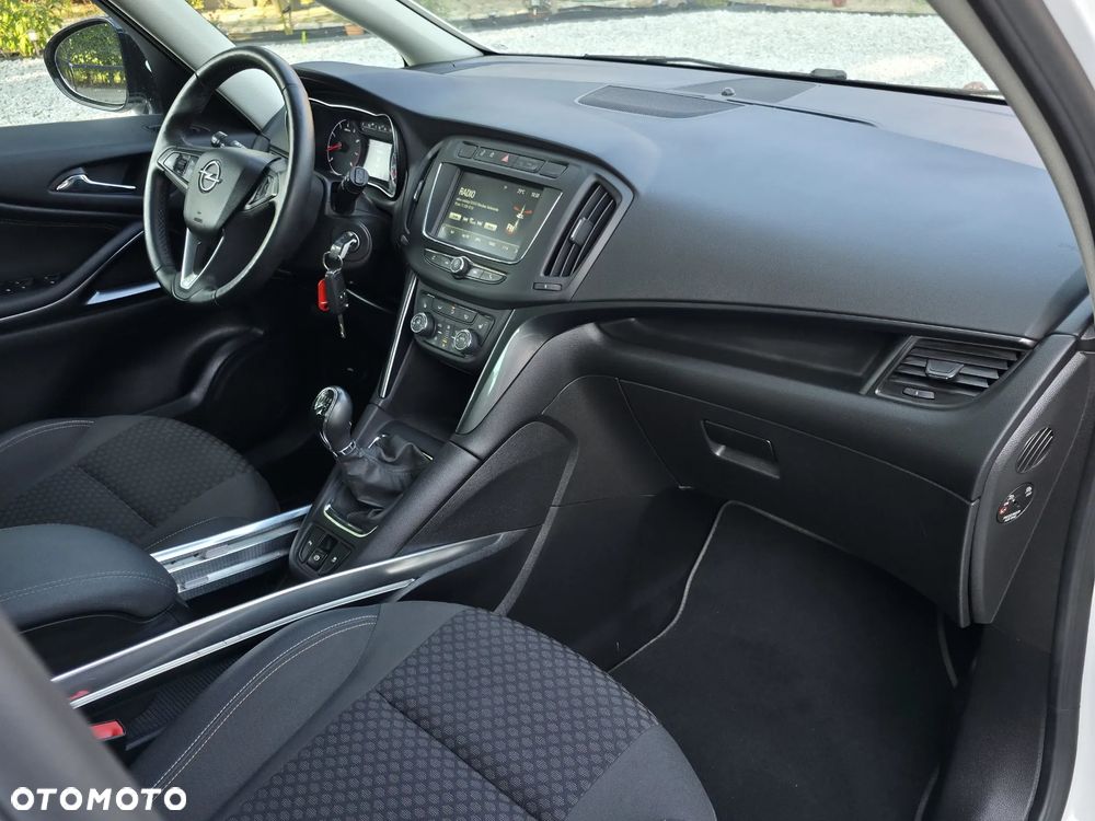 Opel Zafira Tourer 1.4 Turbo Innovation - 9