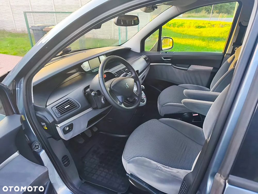 Peugeot 807 2.0 HDi Trendy - 10