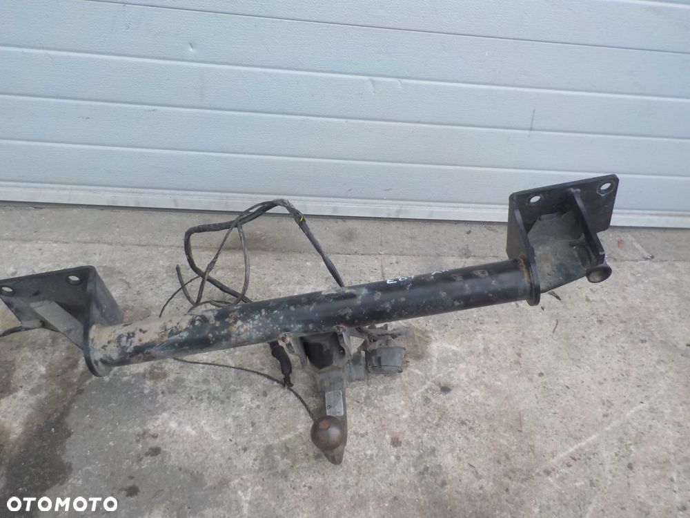 BMW X1 E84 HAK HOLOWNICZY BELKA KULA BRAK KLUCZYKA - 4