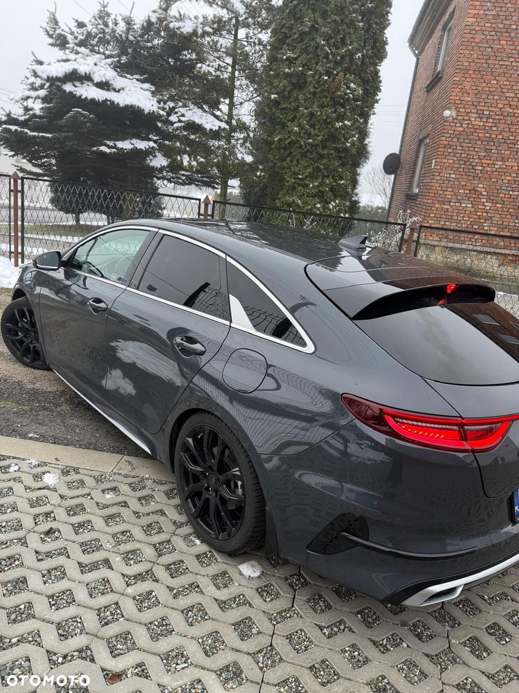 Kia ProCeed - 7