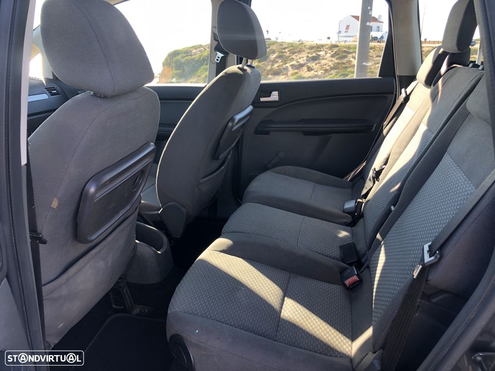 Ford Focus C-Max - 8