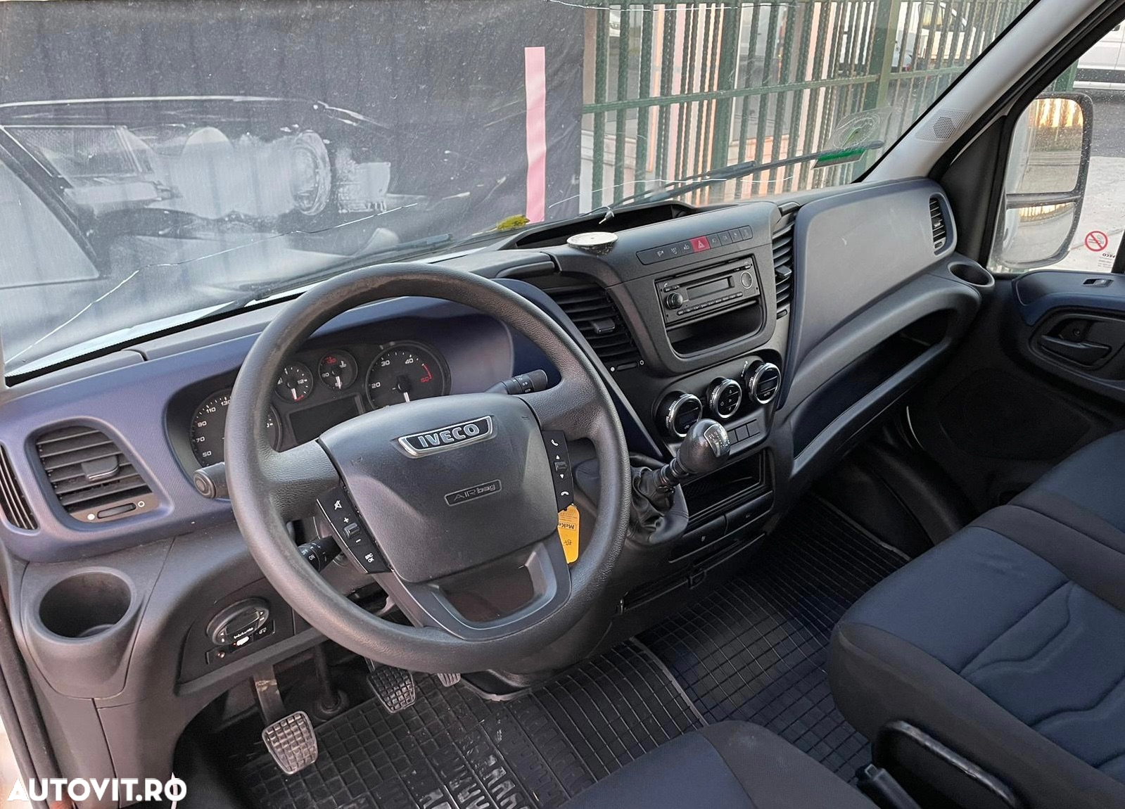 Iveco Daily 35S15 LIFT HIDRAULIC SPATE 8 EUROPALETI - 17