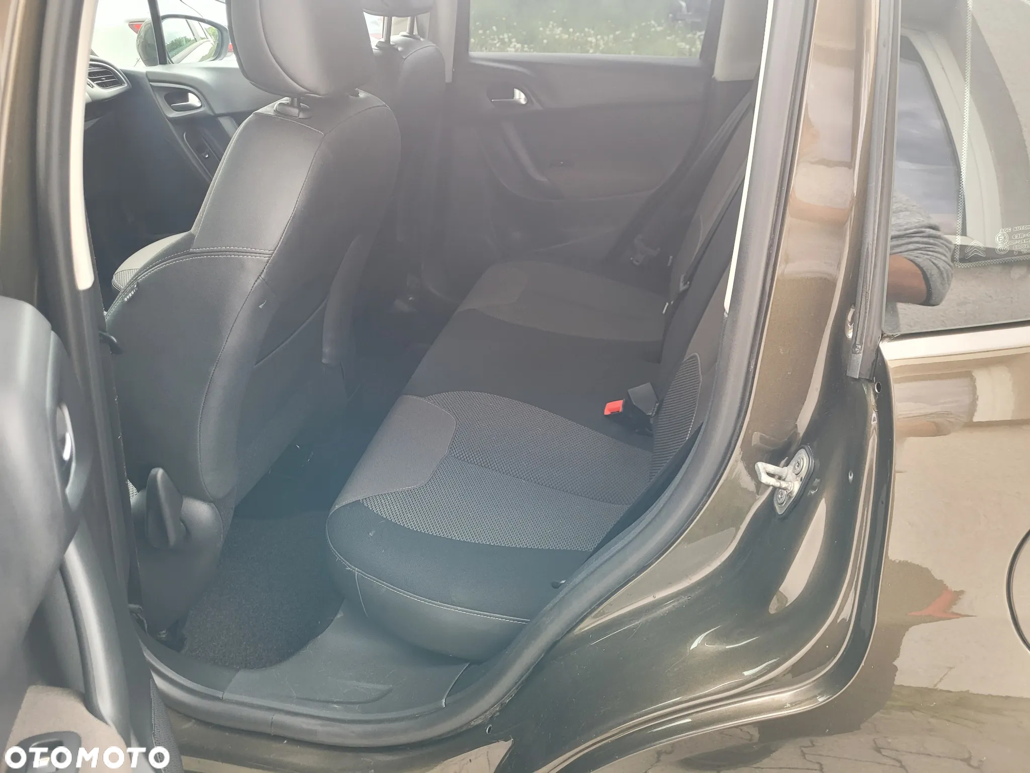 Citroën C3 1.2 PureTech Exclusive - 21