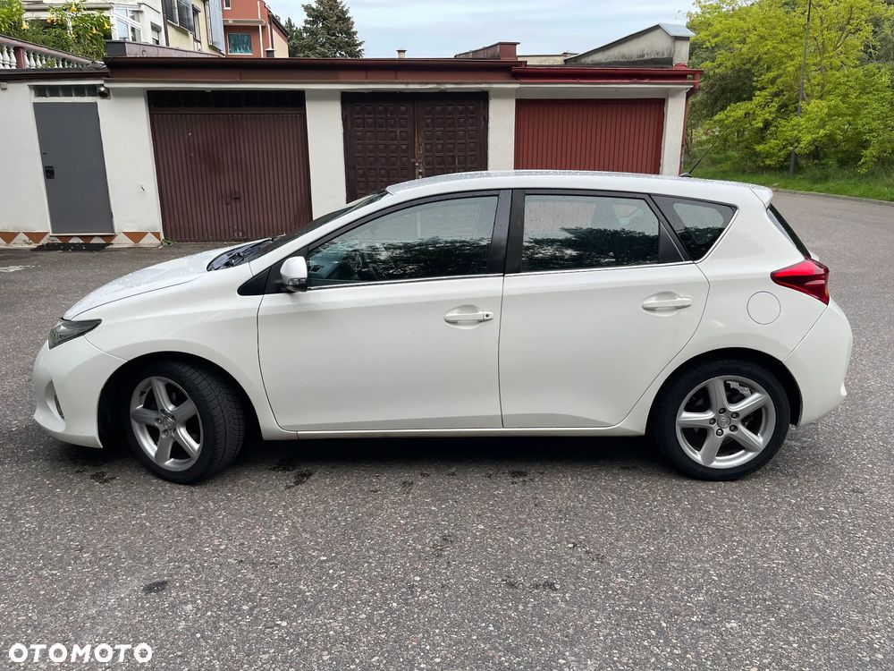 Toyota Auris 1.6 Valvematic Comfort - 15