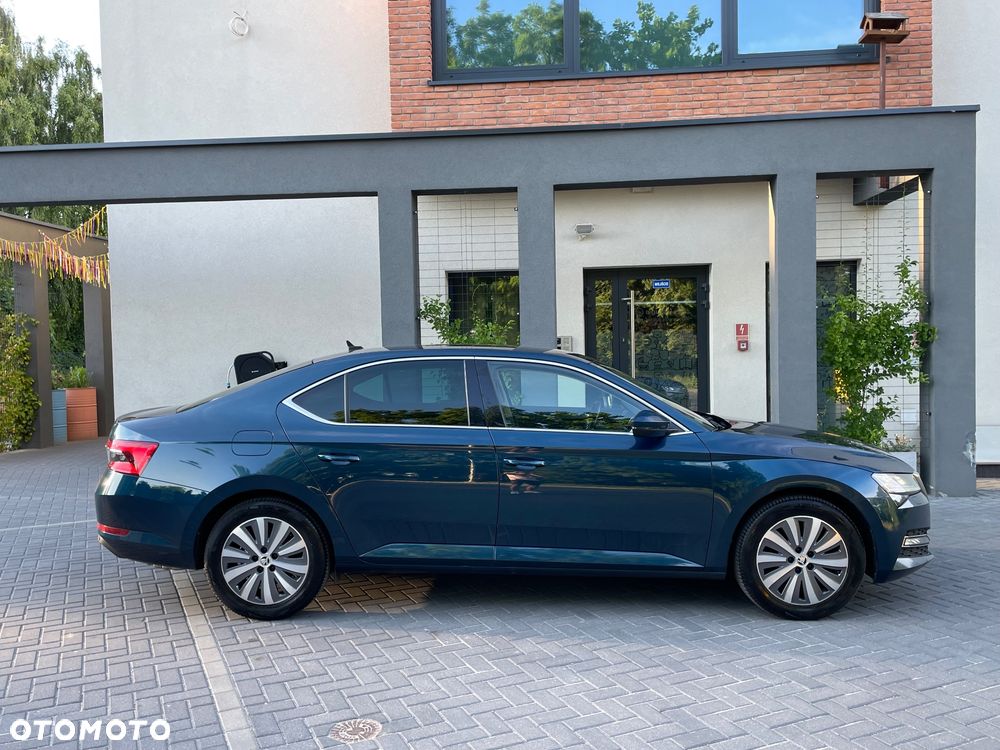 Skoda Superb 2.0 TSI Style DSG - 11