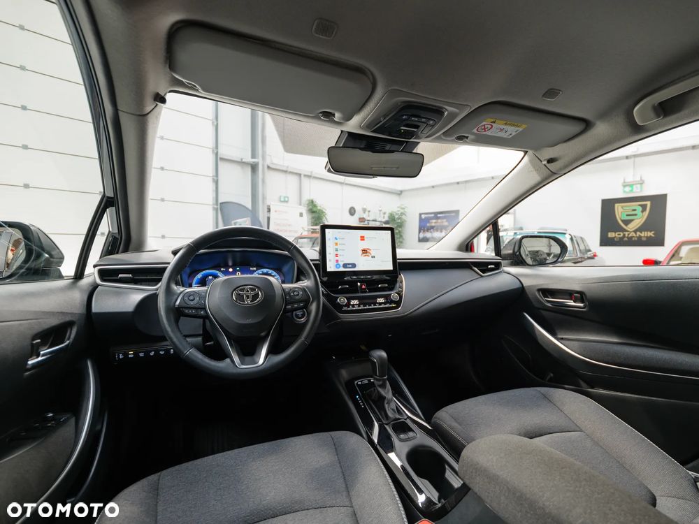 Toyota Corolla 1.8 Hybrid Comfort - 16