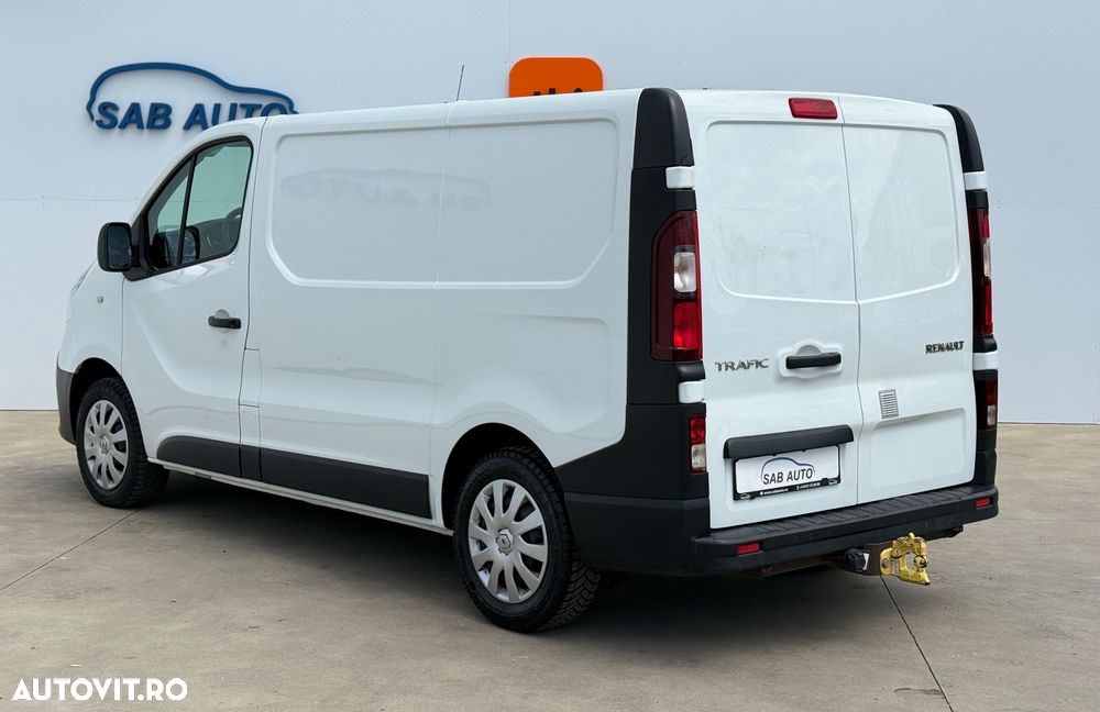 Renault Trafic Grand Combi Life - 16