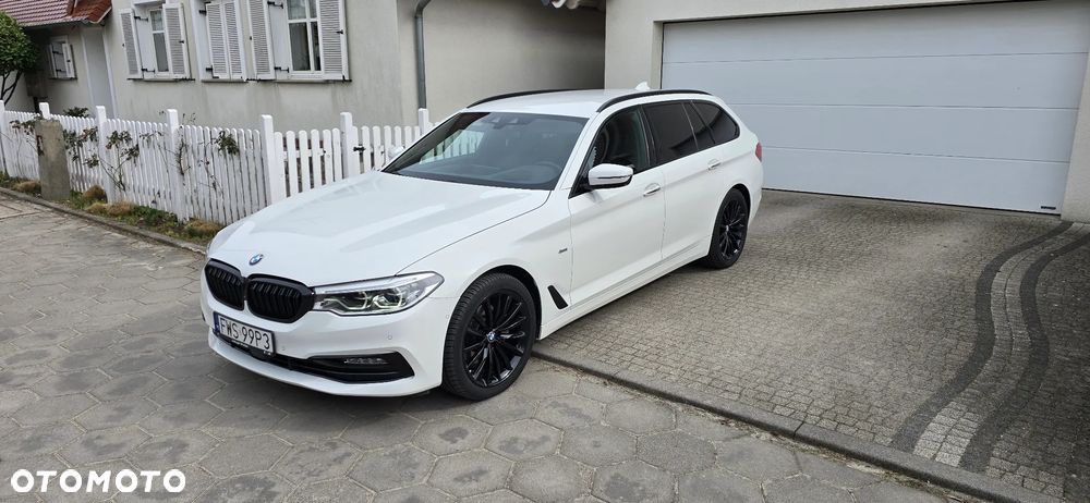 BMW Seria 5 520d xDrive Sport Line - 3