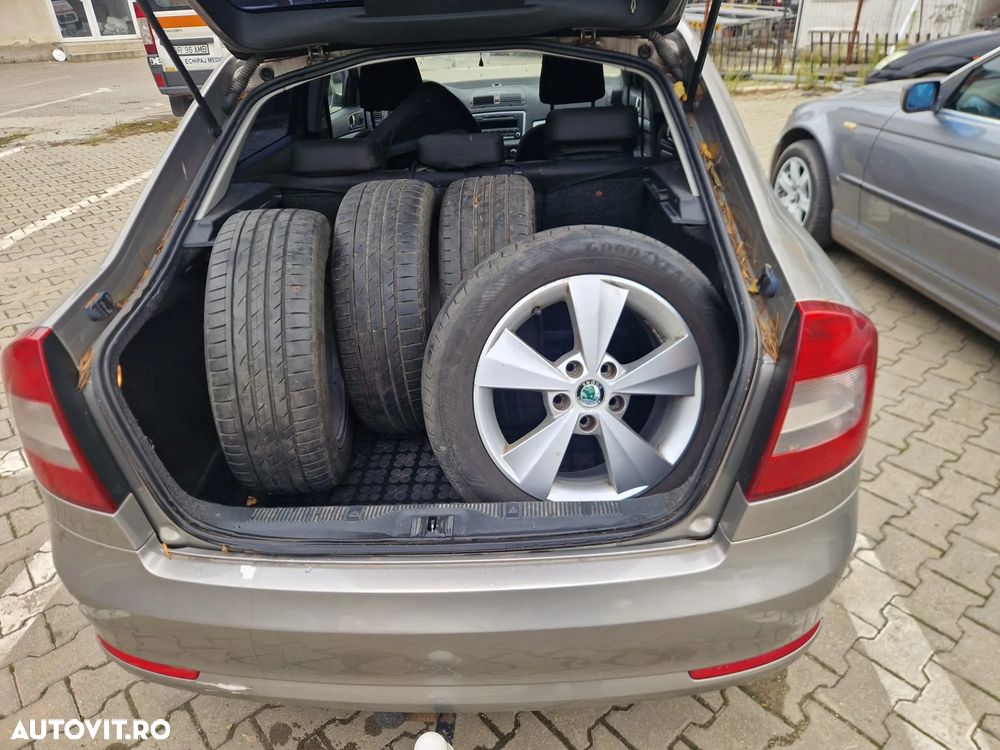 Skoda Octavia - 7