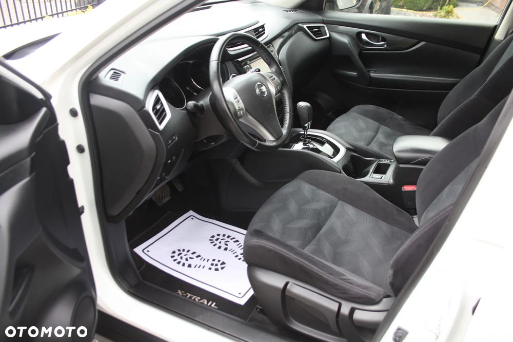 Nissan X-Trail 1.6 DCi Tekna Xtronic 2WD - 9