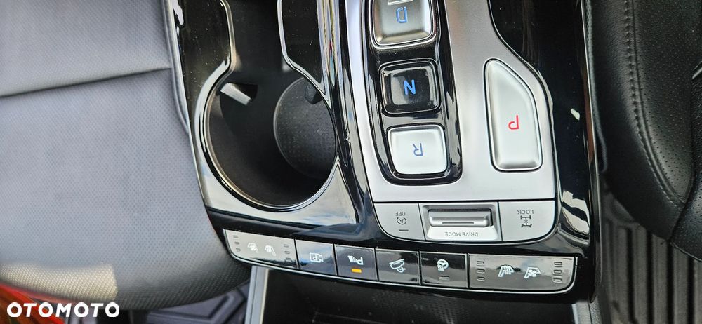 Hyundai Tucson 1.6 T-GDi 48V Platinum 4WD DCT - 10