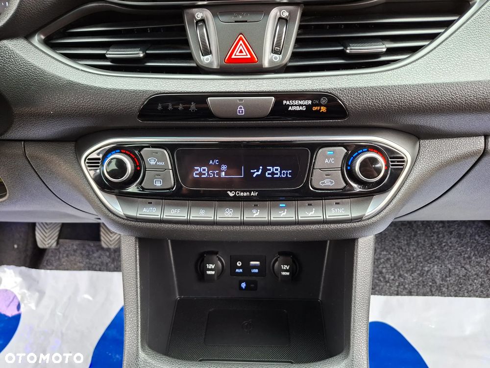 Hyundai i30 - 27