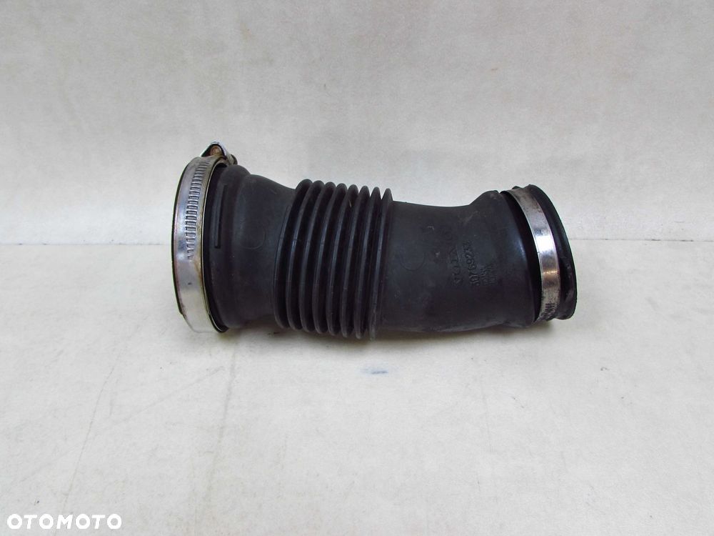 VOLVO S60 V70 XC S80 2.4 D5 RURA PRZEWOD DOLOT POWIETRZA 30769233 - 2