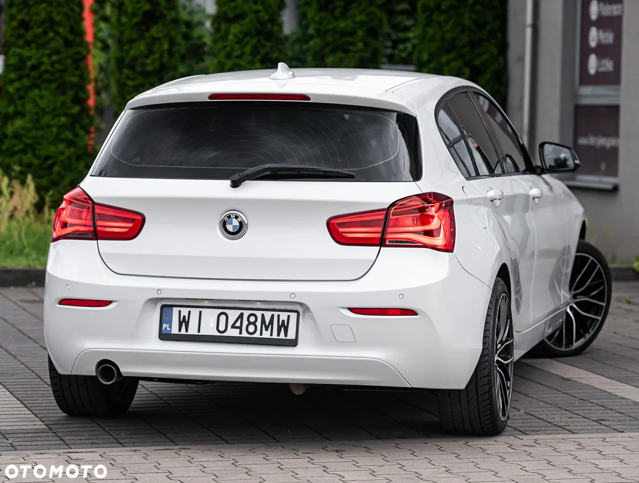 BMW Seria 1 116d Sport Line Shadow - 12