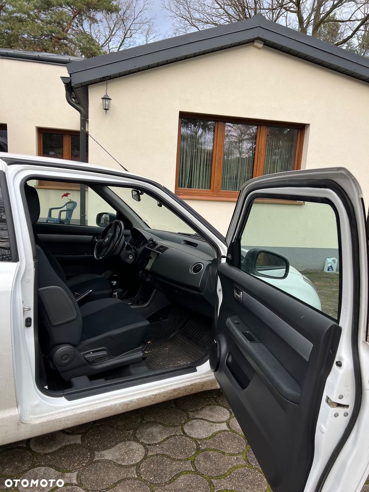 Suzuki Swift 1.3 Club - 15