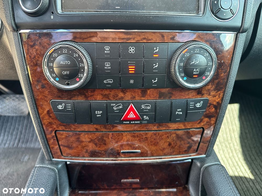 Mercedes-Benz ML - 31