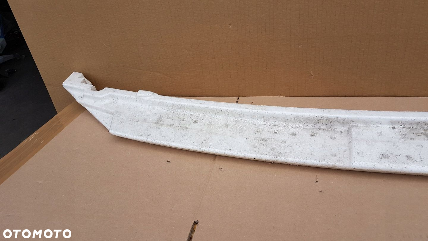 ABSORBER ZDERZAKA PRZÓD DOLNY NISSAN ARIYA 22- DEMONTAŻ - 3