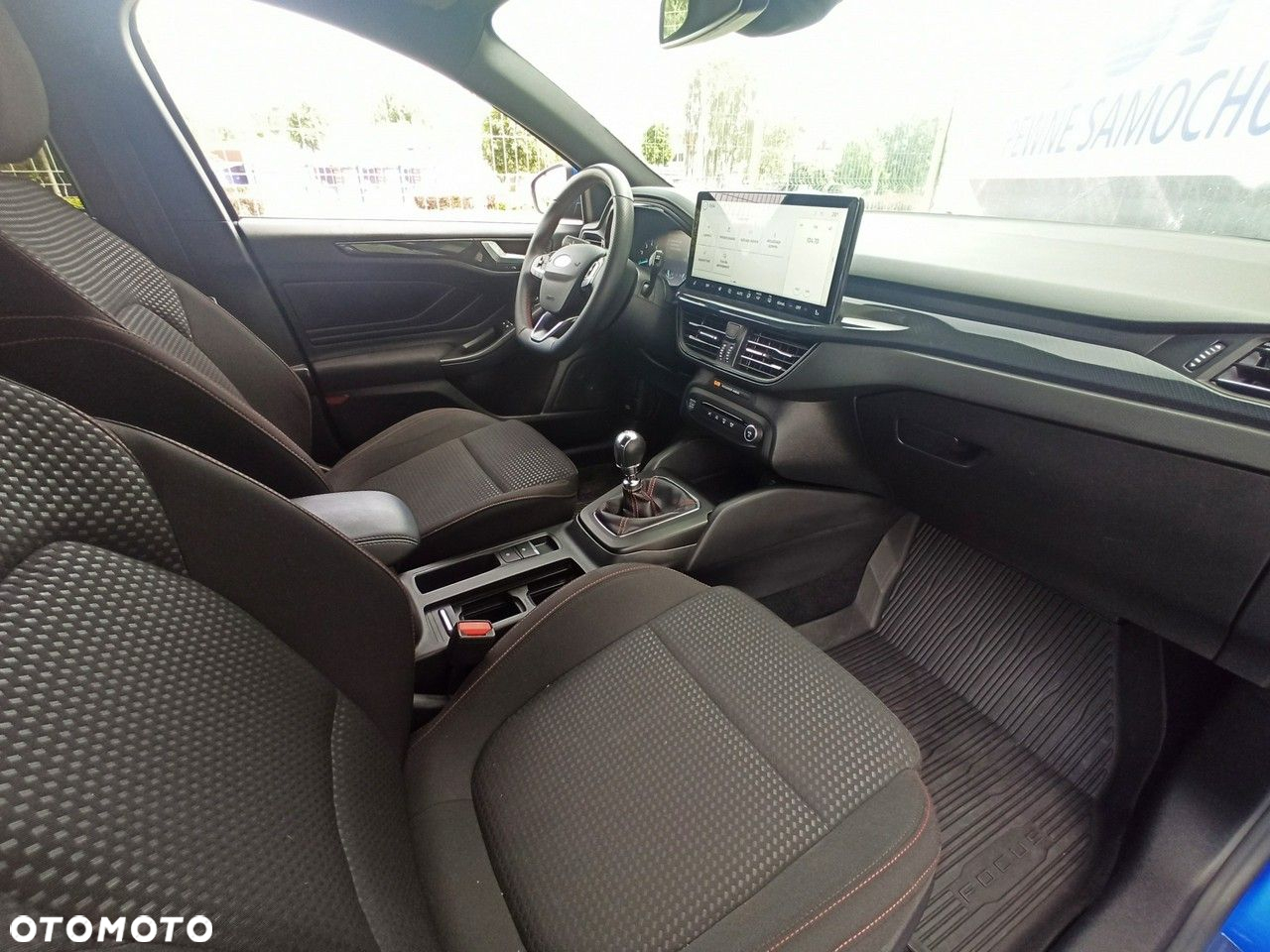 Ford Focus 1.0 EcoBoost mHEV ST-Line - 12