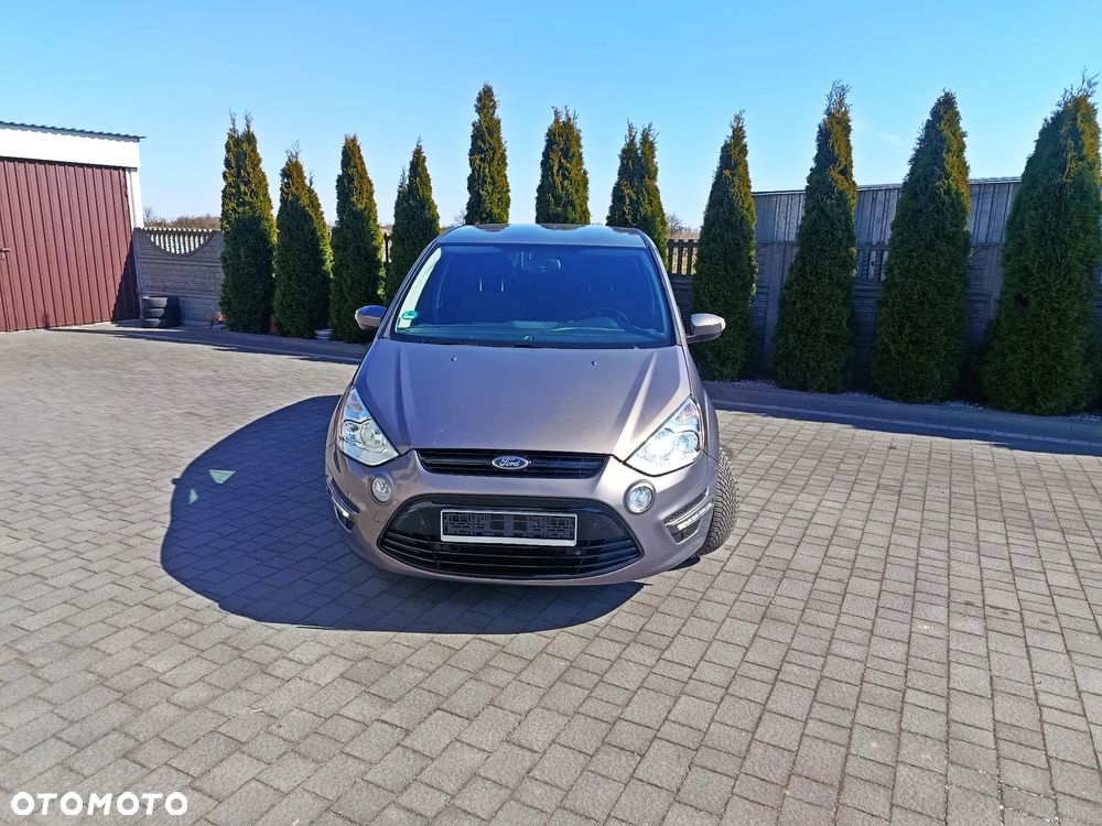 Ford S-Max 2.0 TDCi DPF Champions Edition - 11