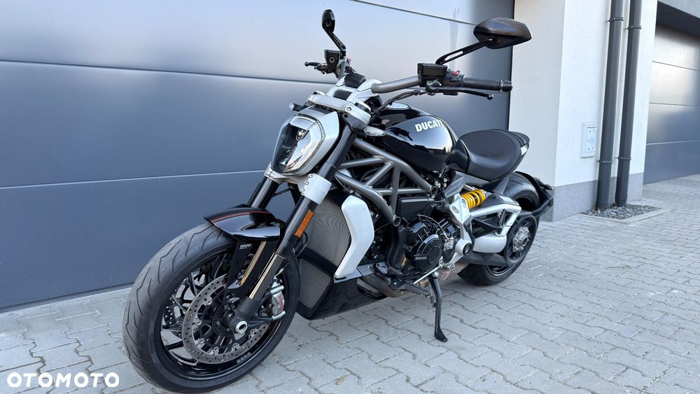 Ducati Diavel - 19