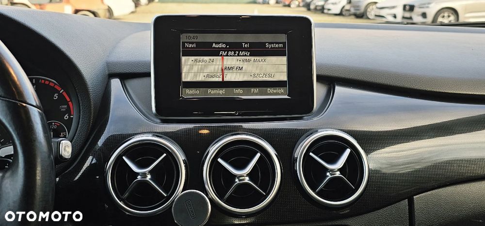 Mercedes-Benz Klasa B 180 d BlueEFFICIENCY Edition Style - 30