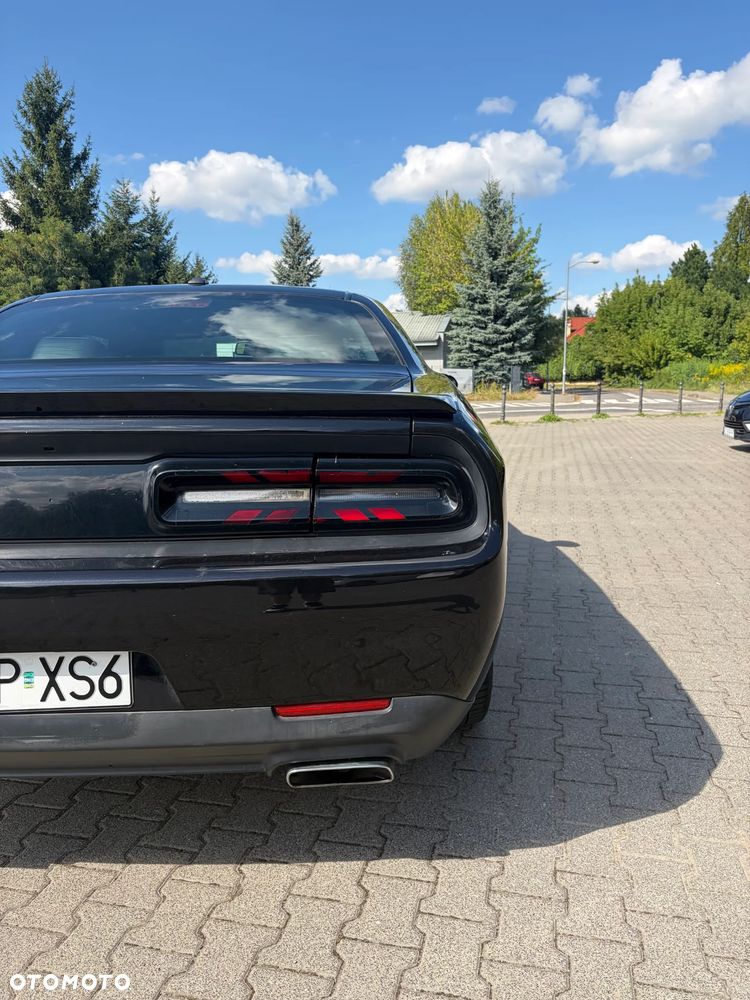 Dodge Challenger Automatik R/T Plus - 8
