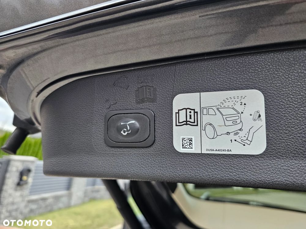 Ford Kuga 2.0 TDCi FWD Titanium Plus - 20