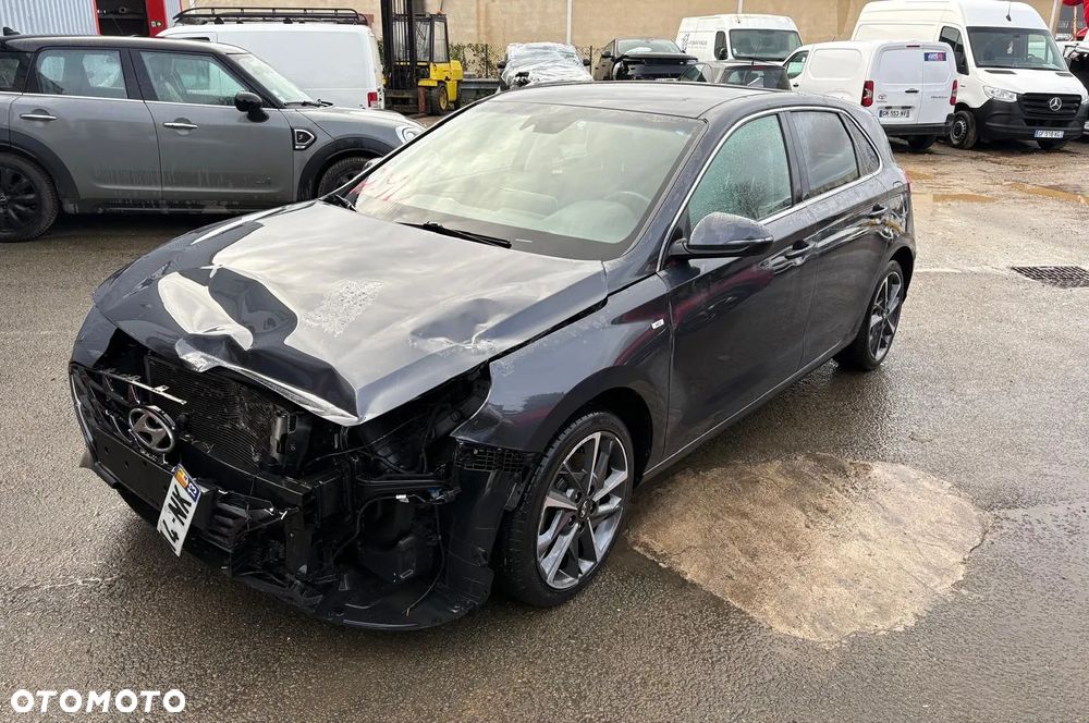 Hyundai i30 1.0 T-GDI 48V-Hybrid Intro - 6