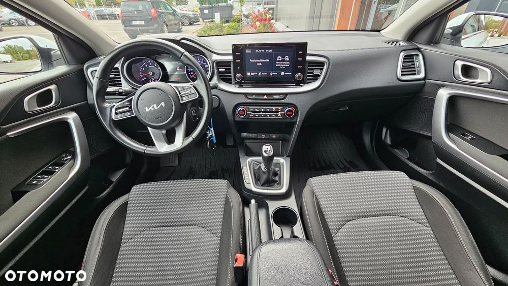 Kia Ceed 1.5 T-GDI M - 14