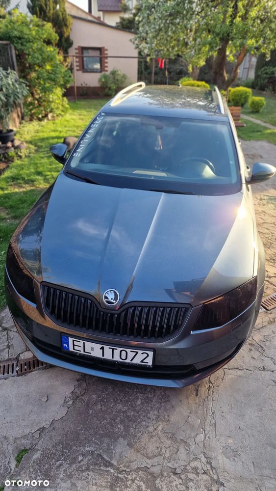 Skoda Octavia 2.0 TDI Style - 4
