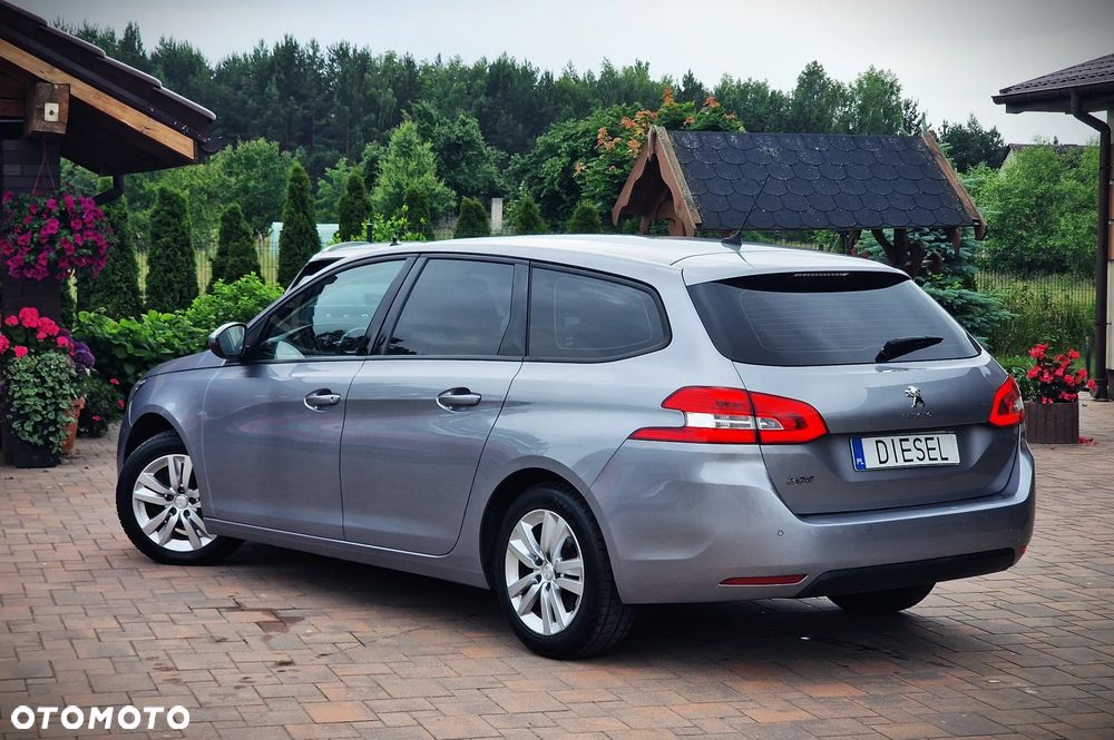 Peugeot 308 1.5 BlueHDi Allure S&S EAT6 - 22