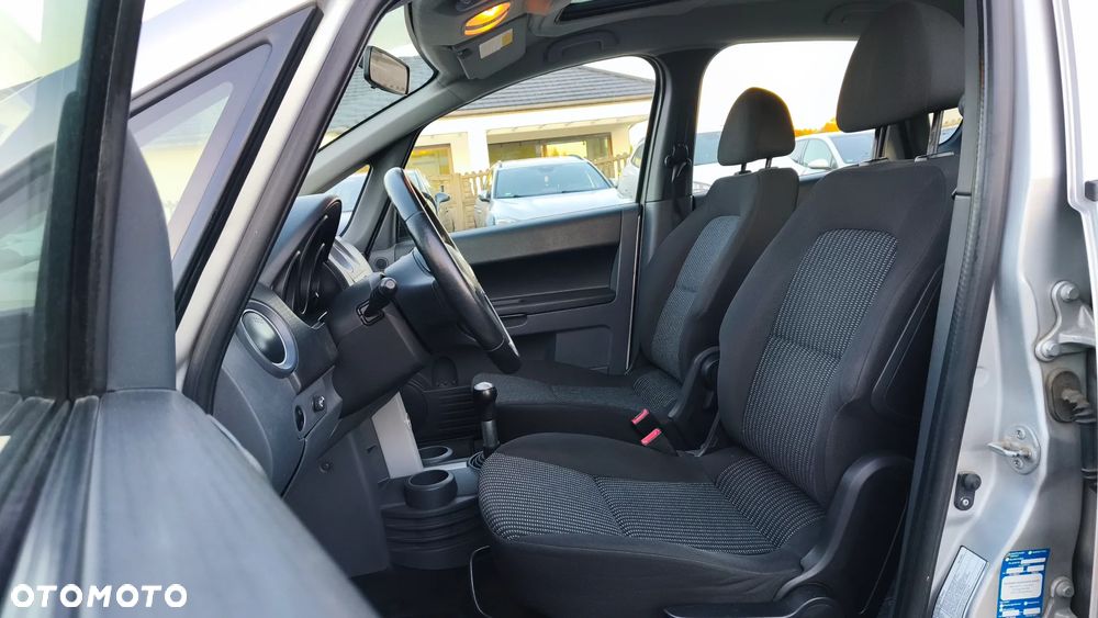 Mitsubishi Colt - 19