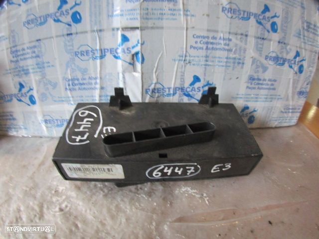 Modulo 64111387617 084821050  BMW E36 1991 318I 115CV 4P CINZA Módulo Conforto - 2