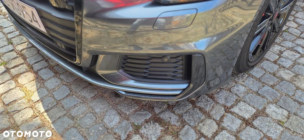 Audi A6 - 4