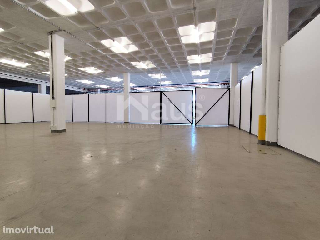 Espaço c/500m2 para arrendamento - Já disponível - Grande imagem: 5/7