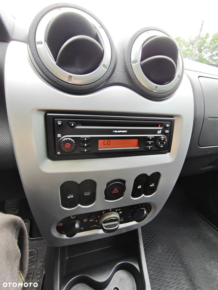 Dacia Logan 1.5 dCi Laureate - 21