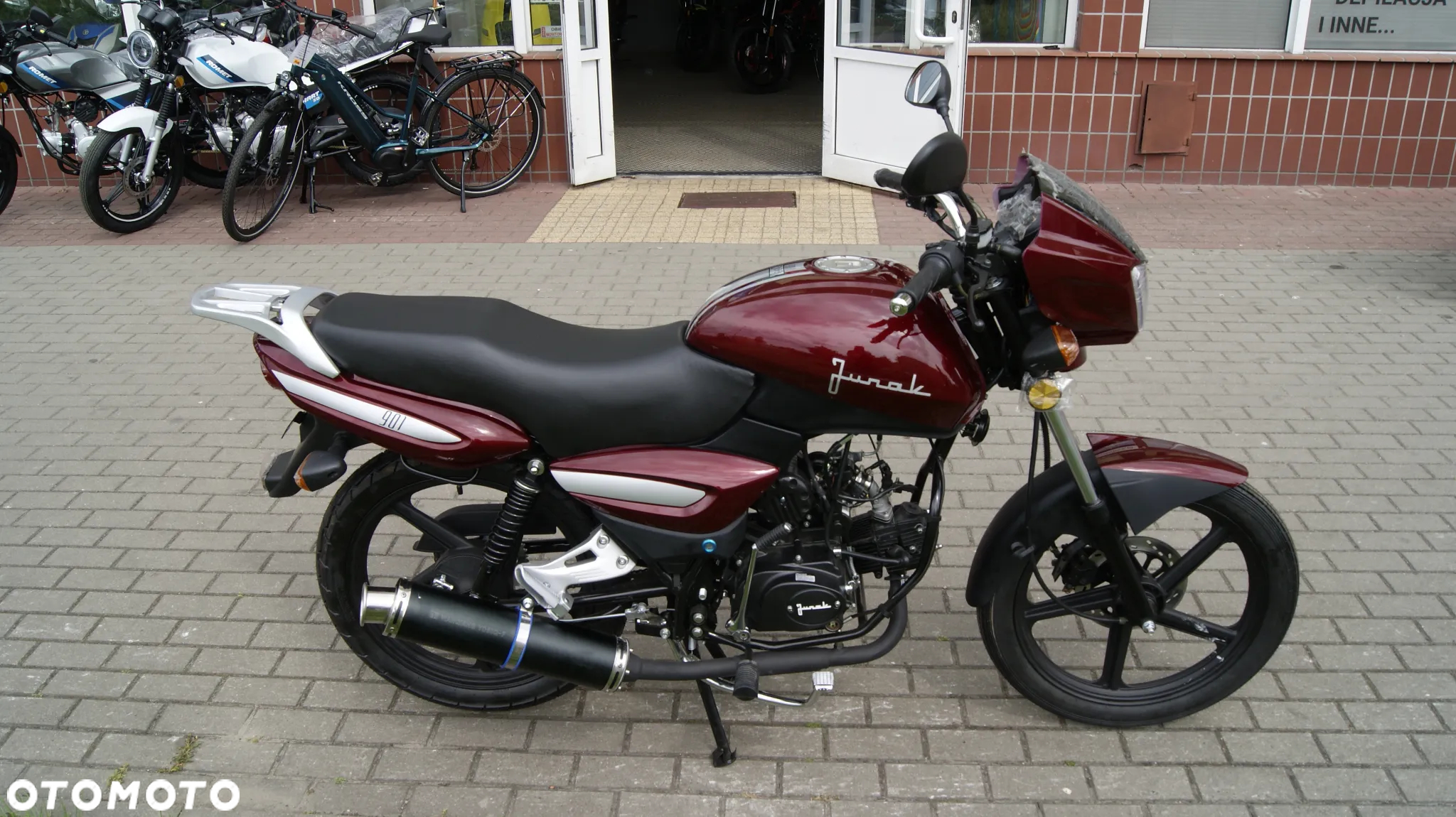 Junak 901 - 12