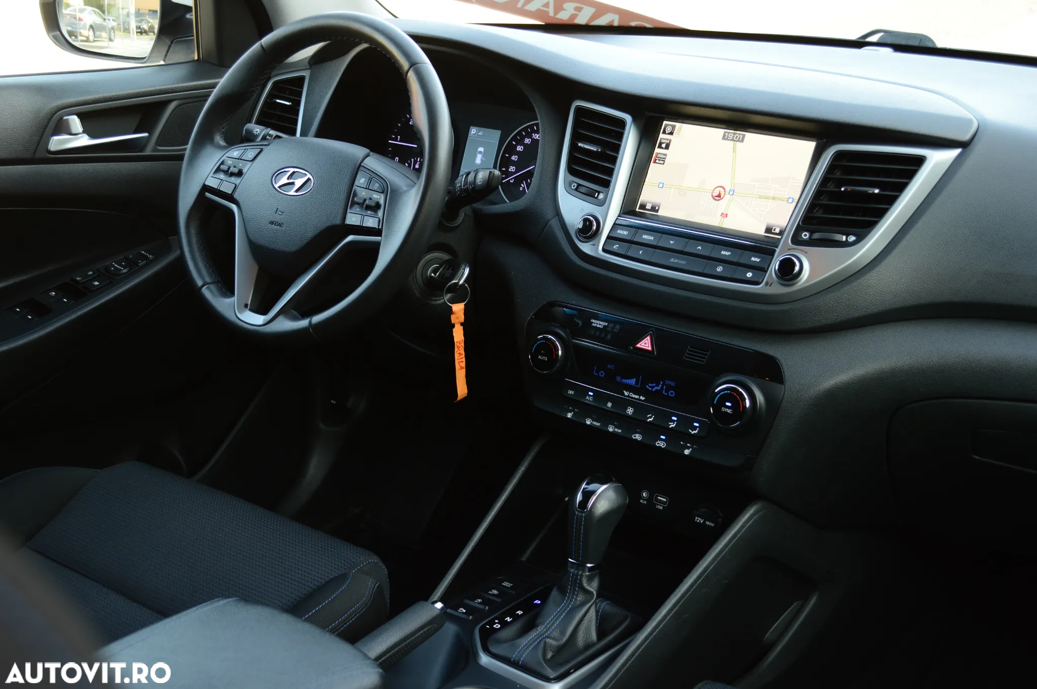 Hyundai Tucson blue 1.7 CRDi 2WD DCT Passion - 33
