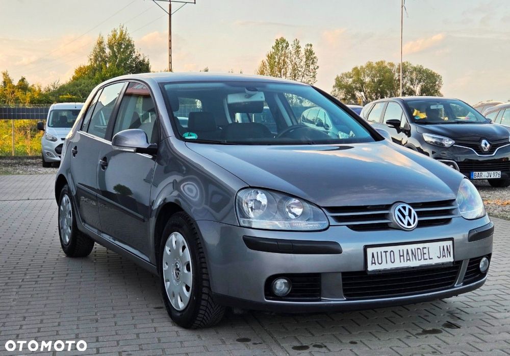 Volkswagen Golf - 2