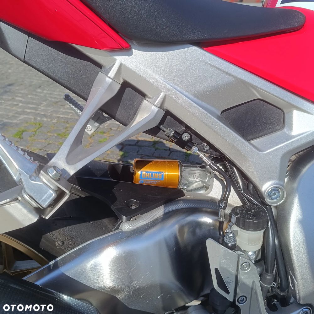 Honda CBR - 17