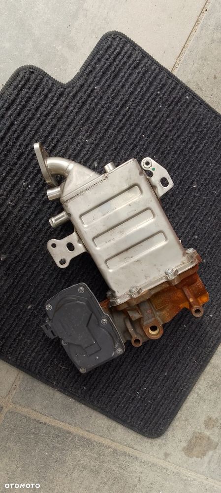 VW TRANSPORTER T6 2.0TDI 16- CHŁODNICA SPALIN Zawór EGR DEMONTAŻ 04L131512T - 2