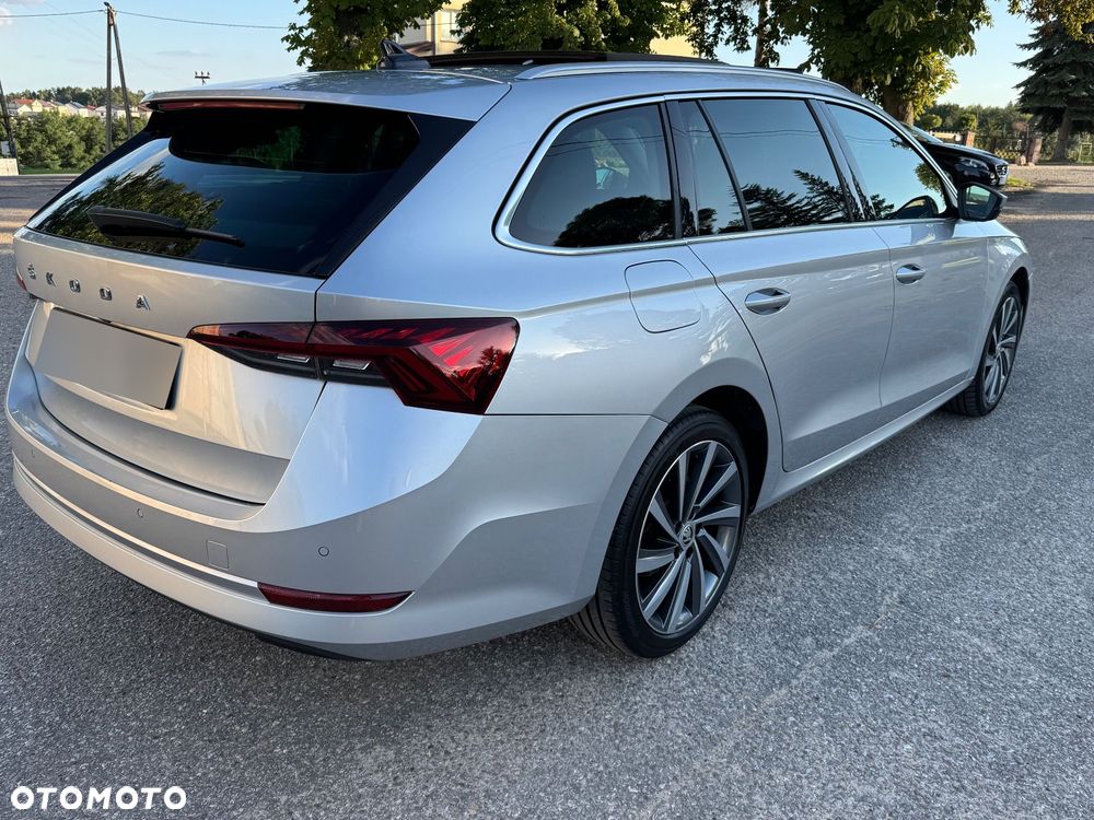 Skoda Octavia 2.0 TDI DSG Selection - 17