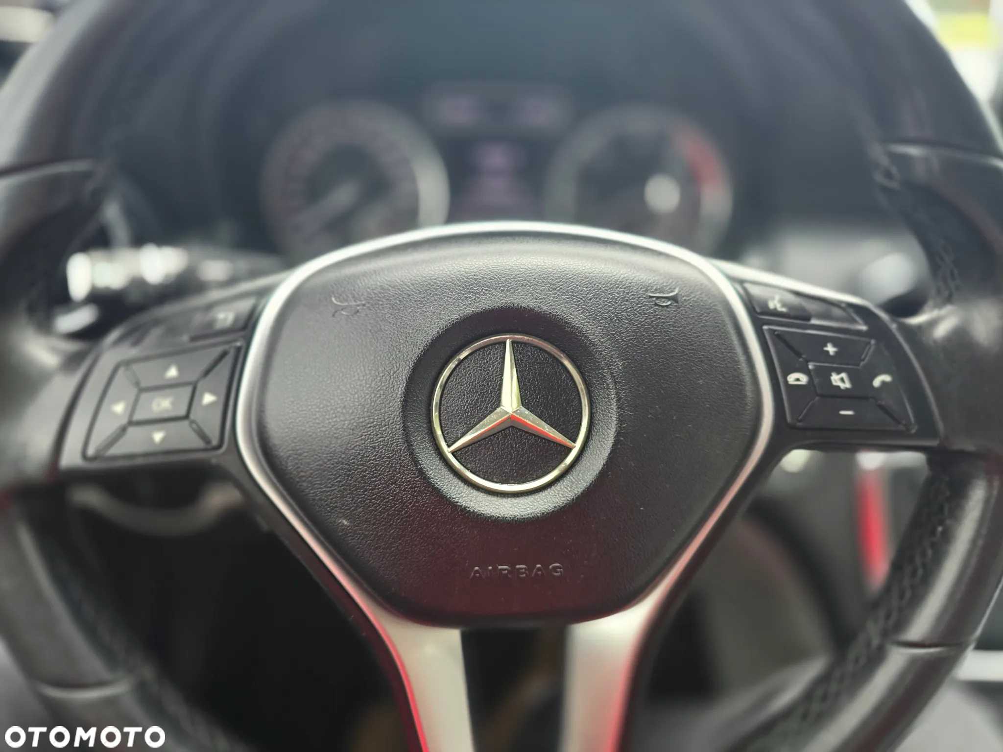 Mercedes-Benz Klasa A 180 CDI (BlueEFFICIENCY) - 23