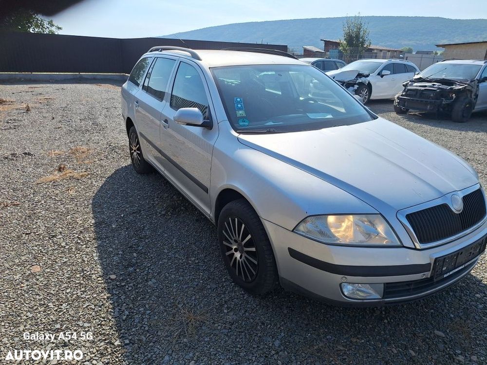 Dezmembrez Skoda Octavia 2 2.0 tdi BMM 4X4 cod culoare 9102 - 4