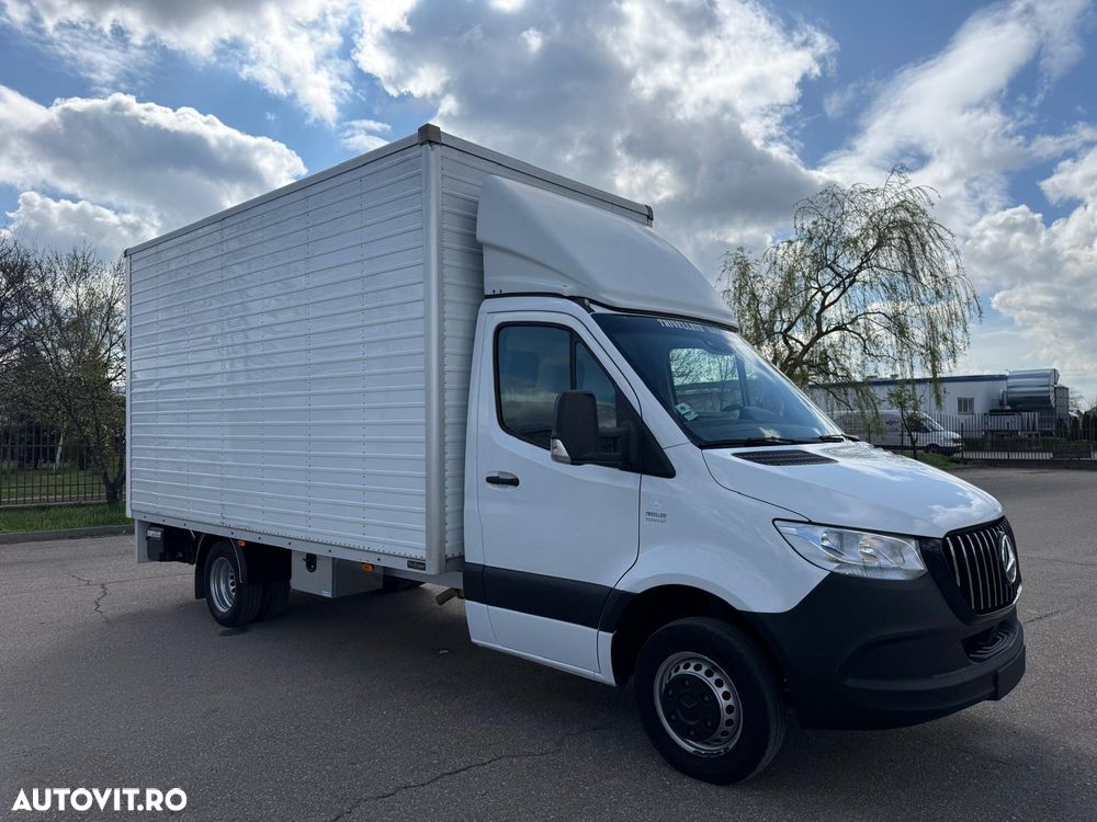 Mercedes-Benz Sprinter - 19