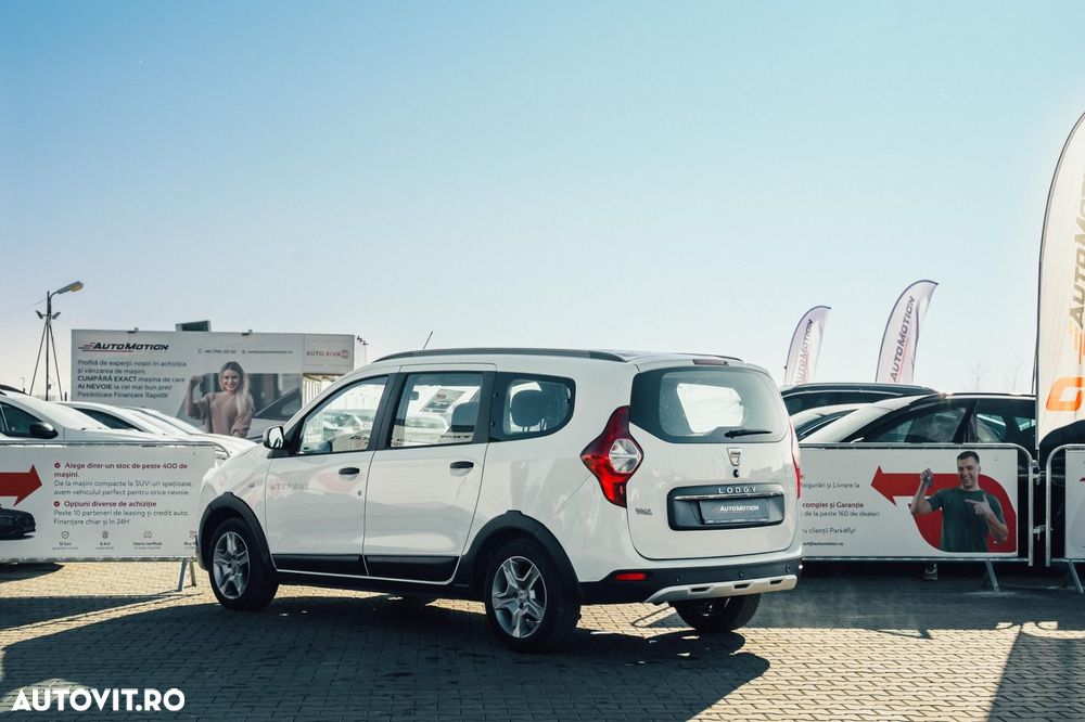 Dacia Lodgy 1.5 Blue dCi Stepway - 3