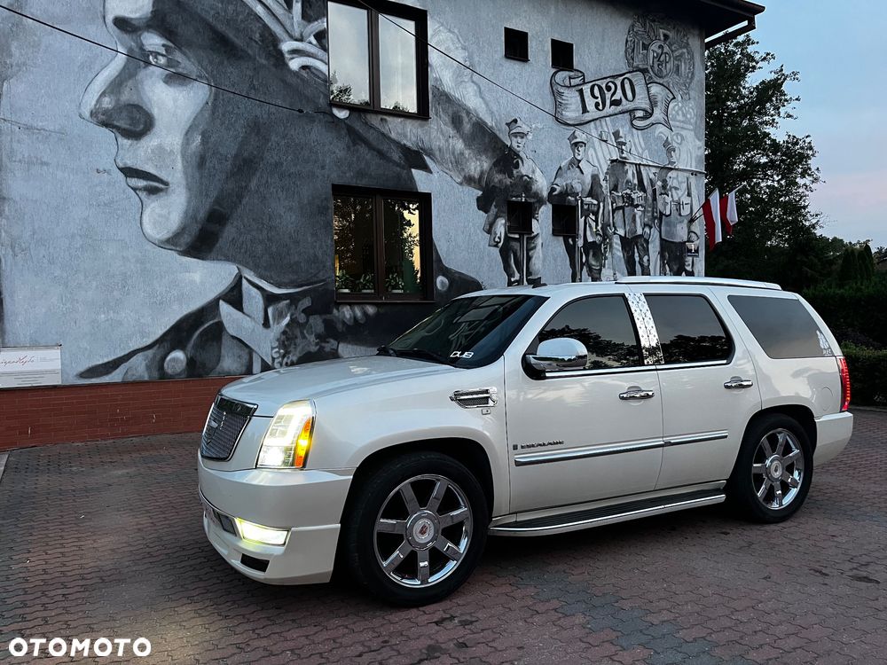 Cadillac Escalade 6.2 V8 Sport Luxury - 1