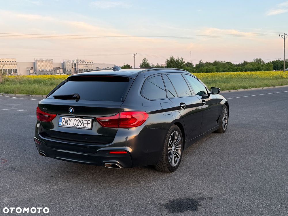 BMW Seria 5 520d xDrive M Sport sport - 4