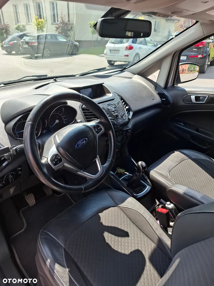 Ford EcoSport - 6