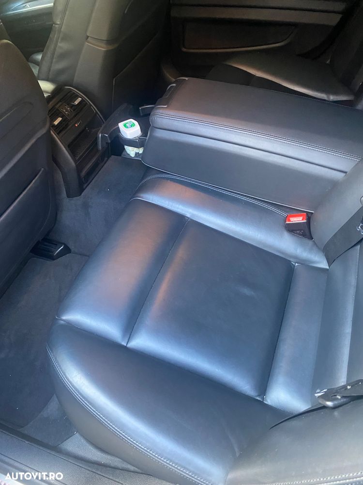 BMW Seria 7 730d xDrive - 39